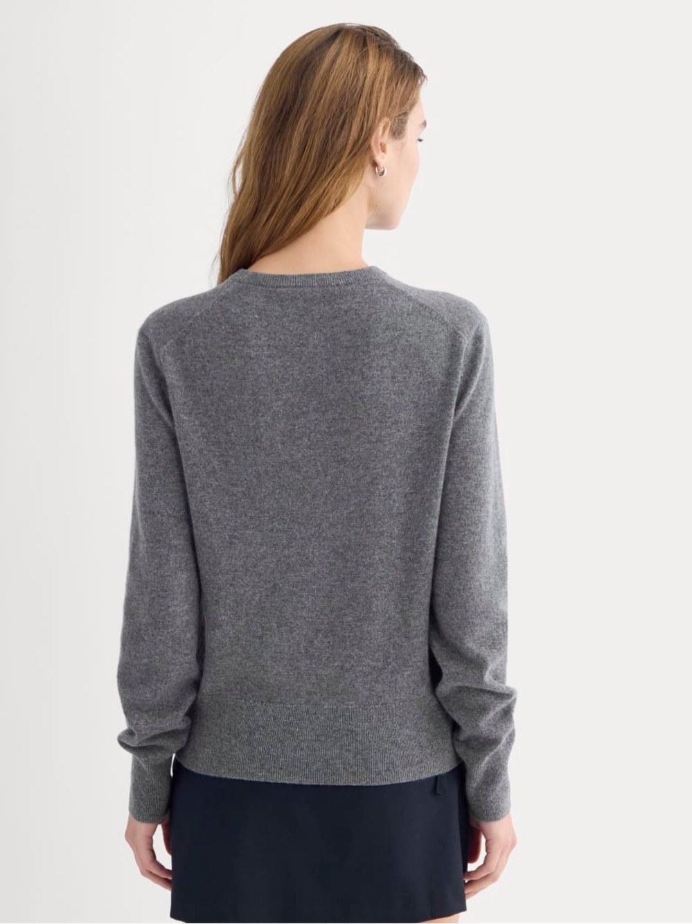 New Everlane CASHMERE SLIM CREW SWEATER Heather Charcoal Size L - Picture 2 of 12